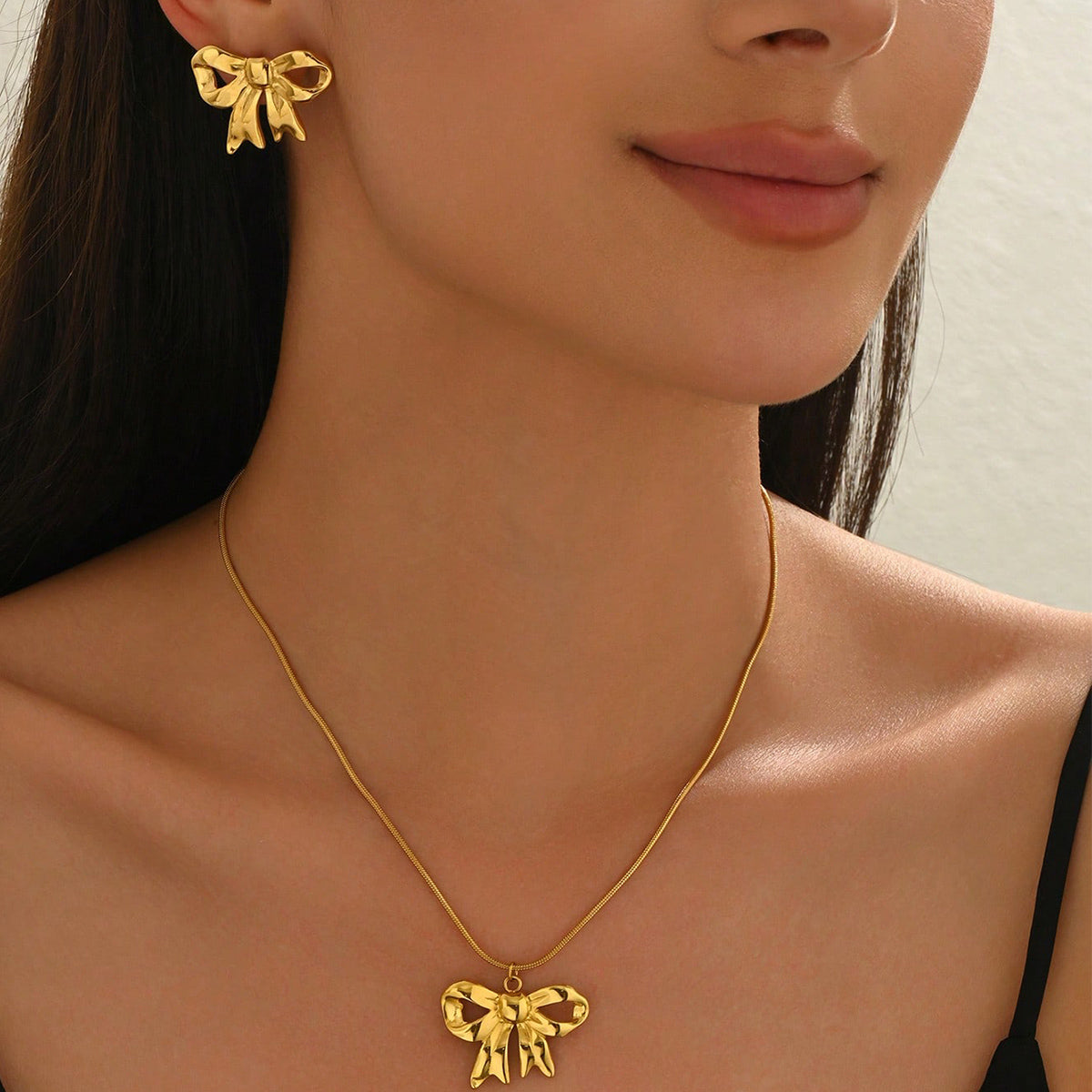 Lxalry 18K Gold Plated Bow Mirror Jewelry Set, Hypoallergenic Skin-Safe Necklace & Earrings for Weddings/Gifting, Never-Fade Adjustable Luxury with Precision-Cast Ribbon