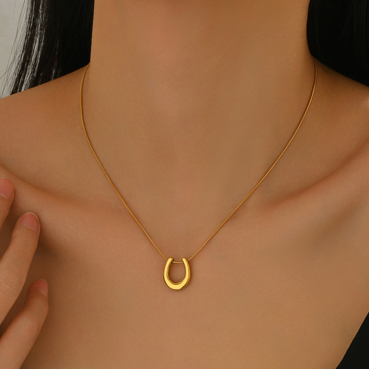 Lxalry 18K Gold-Plated Stainless Steel Necklace - Modern Minimalist Hypoallergenic Jewelry, Tarnish-Free Skin-Safe Gift for Women/Wife/Mom, Everyday & Special Occasion Luxury