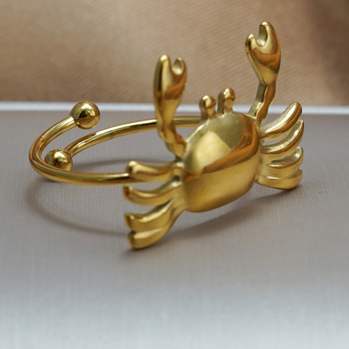 Lxalry 18K Gold Plated Stainless Steel Crab Design Mirror Polish Ring, Hypoallergenic Skin-Safe Jewelry with Sphere Accents, Handmade Luxury Gift & Decorative Sculpture for Bold Fashion