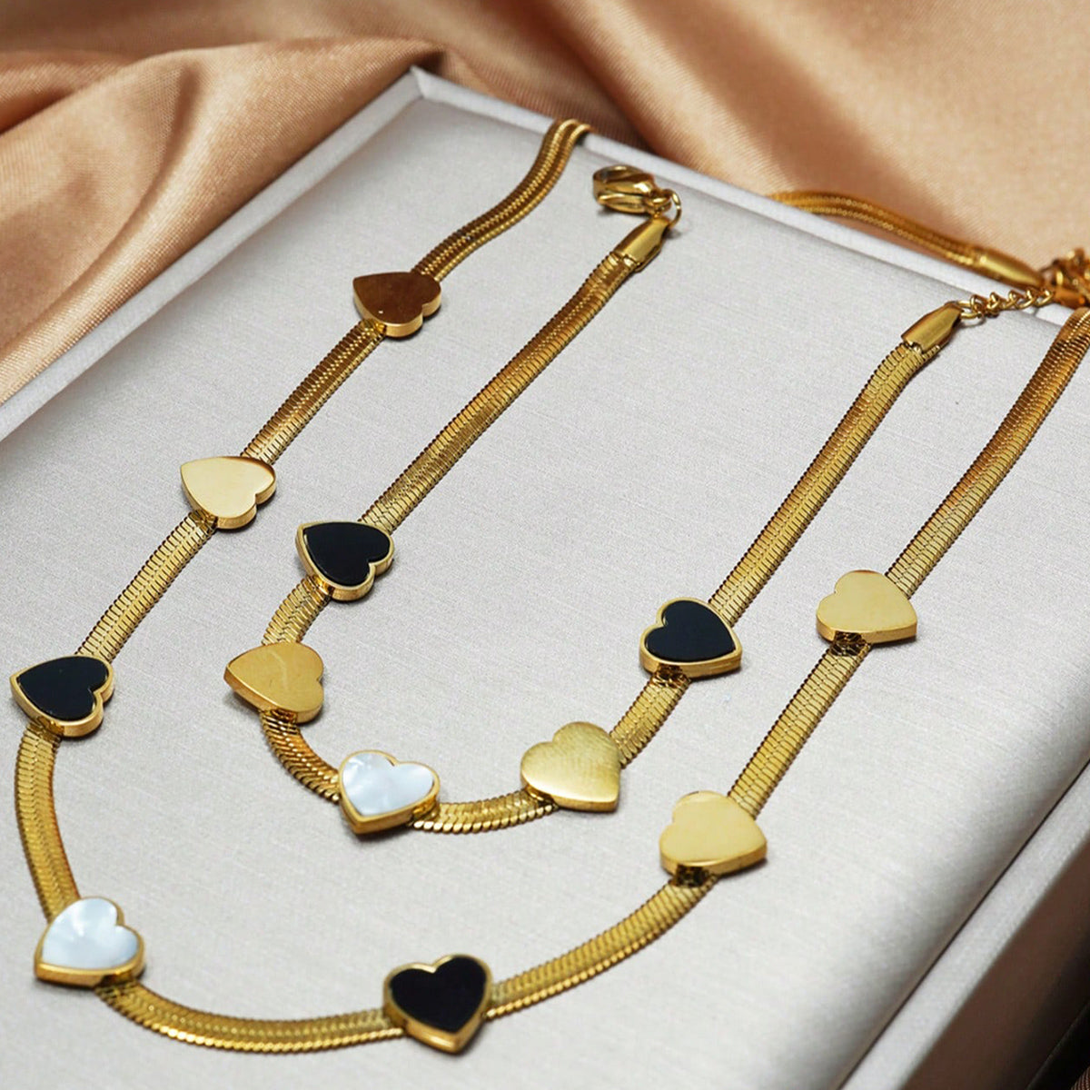 Lxalry 18K Gold Plated Heart Mirror Jewelry Set, Hypoallergenic Skin-Safe Necklace & Bracelet for Daily/Gifting, Never-Fade Adjustable Luxury with Precision Inlay Craftsmanship