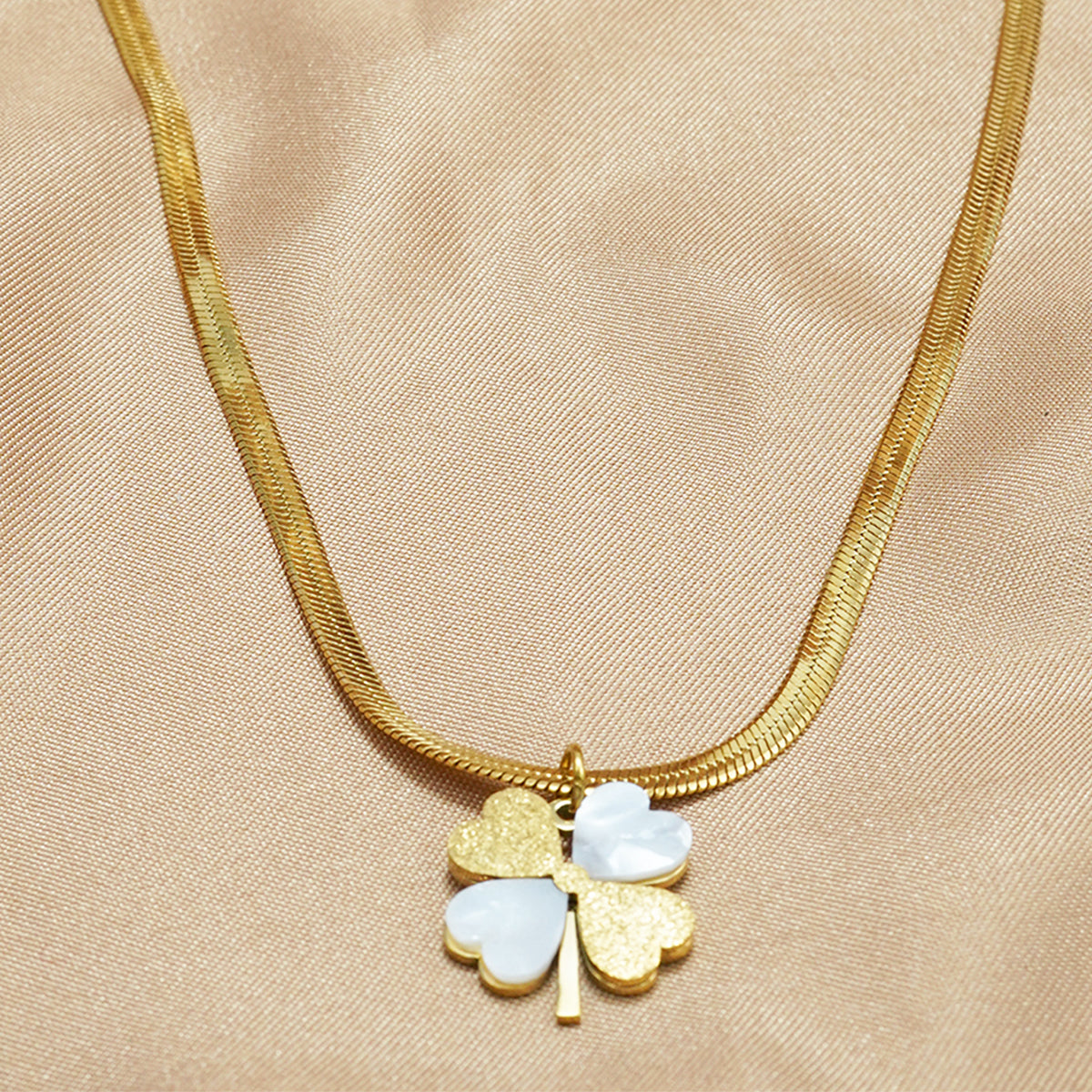 Lxalry 18K Gold-Plated Double Luck Necklace - Four-Leaf Clover Charm Hypoallergenic Jewelry, Tarnish-Free Gift for Women/Wife/Mom, Valentine’s Day Birthday Everyday Elegance