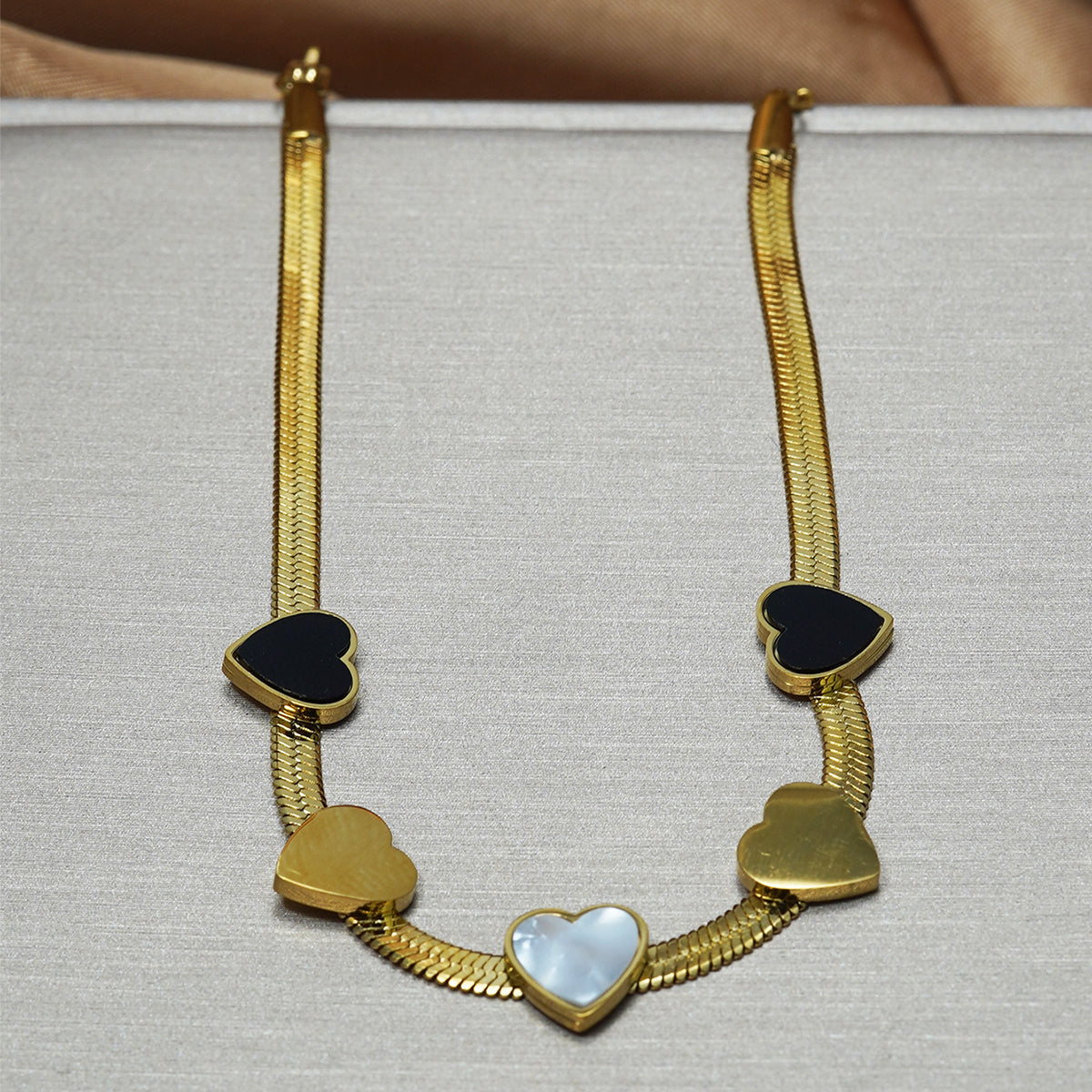 Lxalry 18K Gold Plated Heart Mirror Jewelry Set, Hypoallergenic Skin-Safe Necklace & Bracelet for Daily/Gifting, Never-Fade Adjustable Luxury with Precision Inlay Craftsmanship